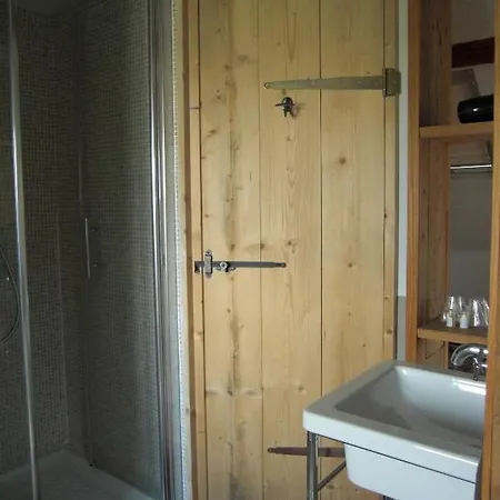 Chambres D'hotes Rosebud فندق مبيت وإفطار