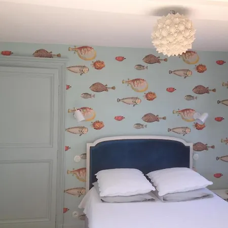 Oda ve Kahvaltı Chambres D'hotes Rosebud Honfleur